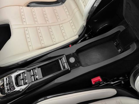 Used 2024 Ferrari 296 GTS image 22