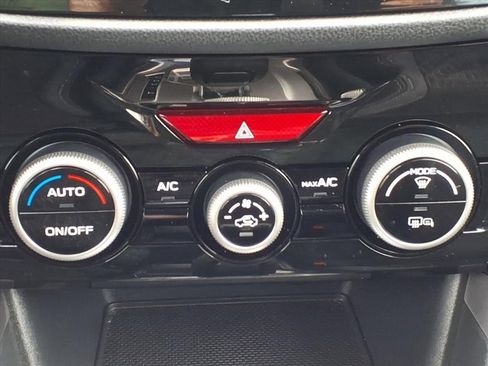 Used 2023 Subaru Forester Premium image 10