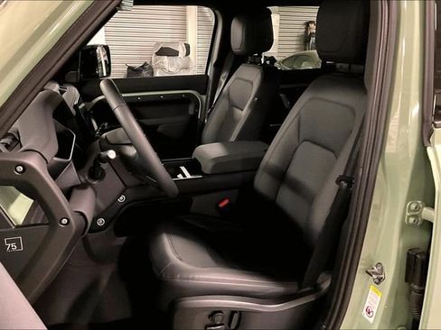 Certified 2023 Land Rover Defender 110 75th Limited Edition image 15
