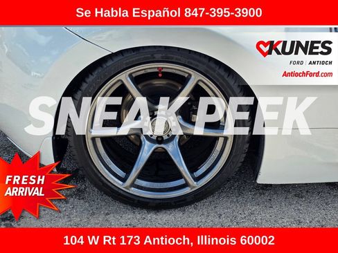 Used 2014 Nissan 370Z Touring RWD image 12