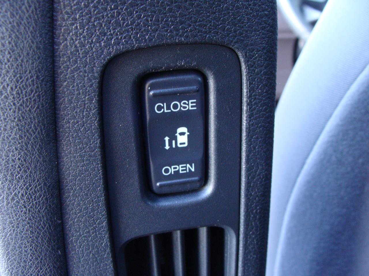 Used 2020 Honda Odyssey EX image 35
