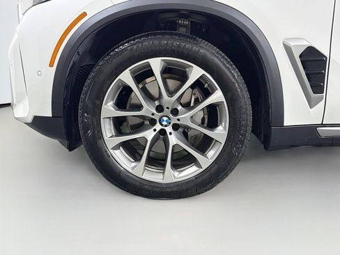 Used 2025 BMW X5 xDrive40i AWD/4WD image 33
