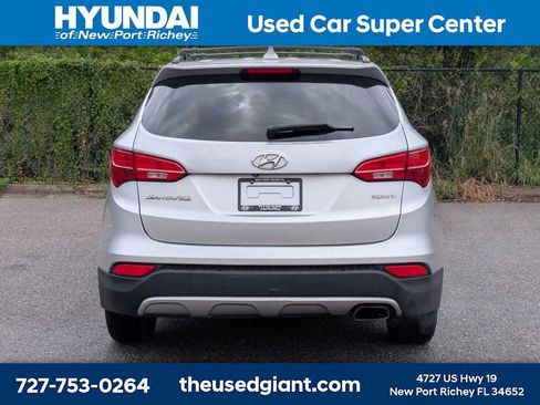 Used 2016 Hyundai Santa Fe Sport w/ Option Group 02 FWD image 4