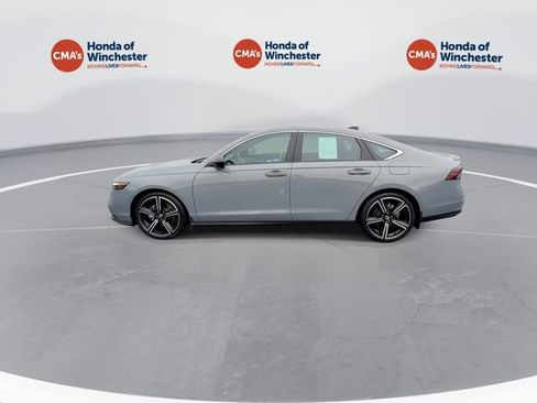 Used 2024 Honda Accord Sport image 6
