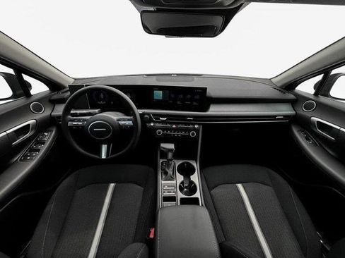 New 2025 Hyundai Sonata SE image 13