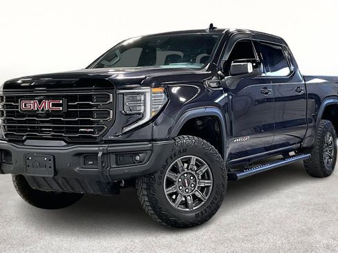 Used 2024 GMC Sierra 1500 AT4X image 14