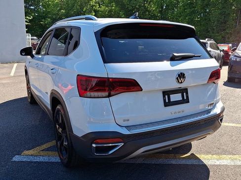Used 2022 Volkswagen Taos SE AWD/4WD image 8