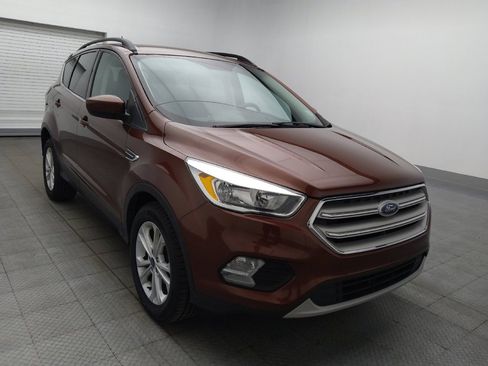 Used 2018 Ford Escape SE w/ SE Sync 3 Package FWD image 13