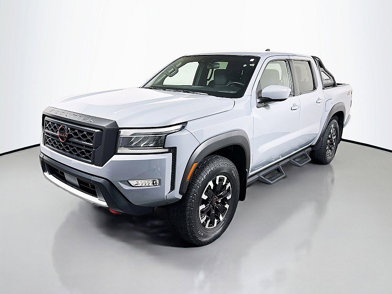 Certified 2022 Nissan Frontier PRO-4X w/ Technology Package AWD/4WD image 3