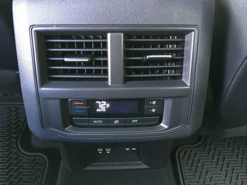 Used 2021 Volkswagen Atlas SE AWD/4WD image 26