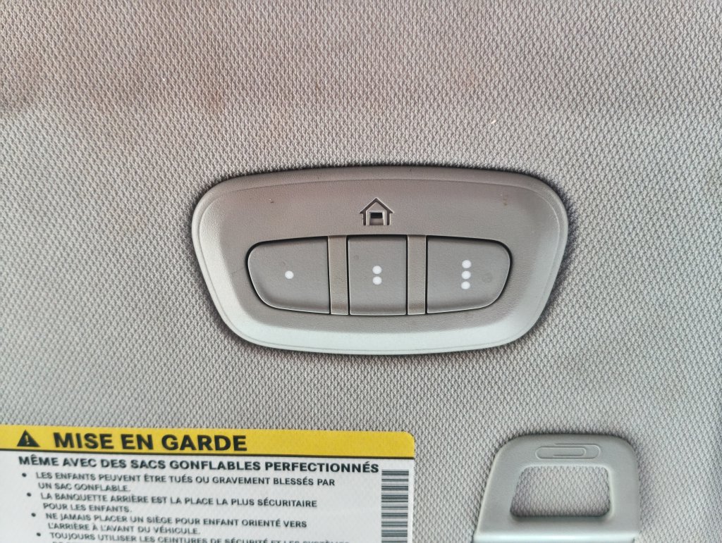 Used 2023 Jeep Grand Cherokee Limited AWD/4WD image 22