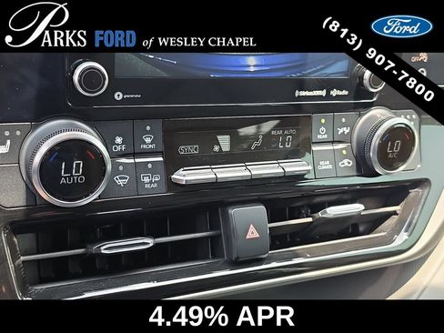 Used 2022 Toyota Highlander XLE FWD image 26