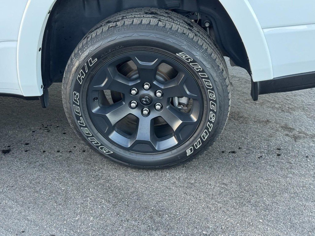 Used 2025 RAM 1500 Big Horn AWD/4WD image 8