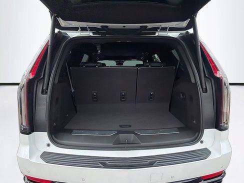 Certified 2023 Cadillac Escalade Sport RWD image 12