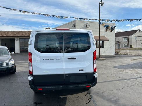 Used 2016 Ford Transit 250 130 Low Roof image 6