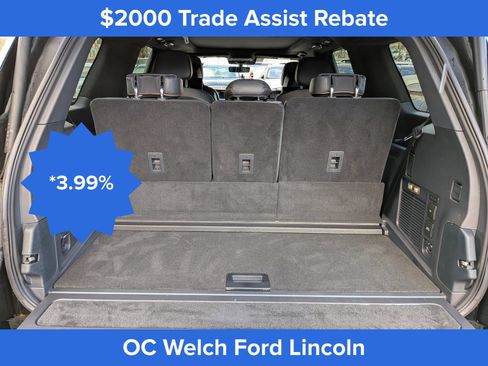 Certified 2025 Lincoln Navigator Black Label AWD/4WD image 15