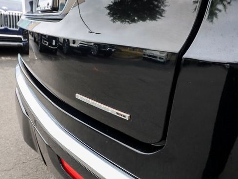 Used 2022 Jeep Grand Wagoneer Series III w/ Rear Seat Video Group 1 image 30