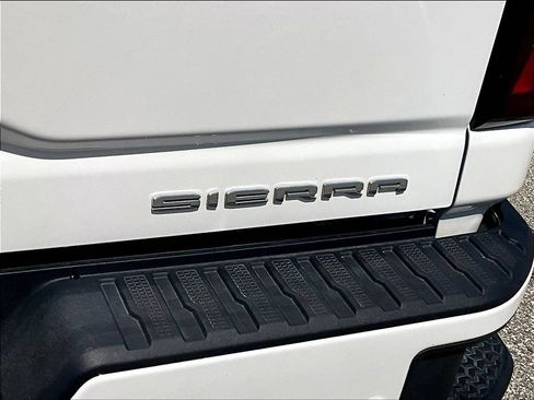 Used 2024 GMC Sierra 2500 Denali Ultimate w/ Max Trailering Package AWD/4WD image 27