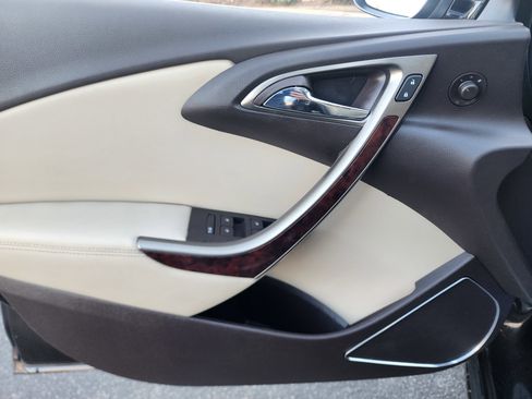 Used 2013 Buick Verano image 23