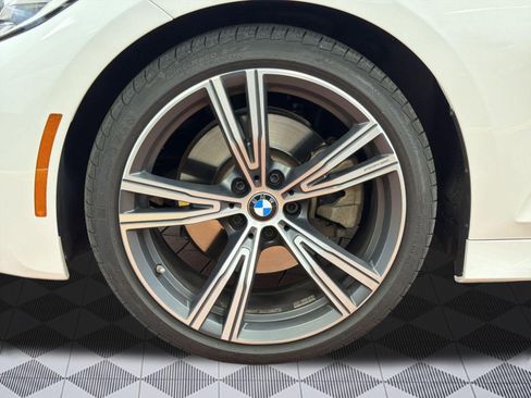Used 2020 BMW 330i xDrive Sedan w/ M Sport Package AWD/4WD image 12