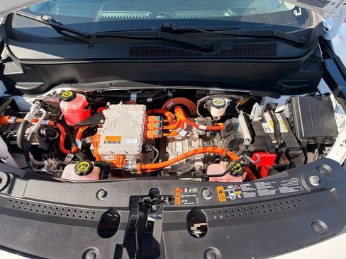 Used 2022 Chevrolet Bolt EUV Premier w/ Sun & Sound Package FWD image 30