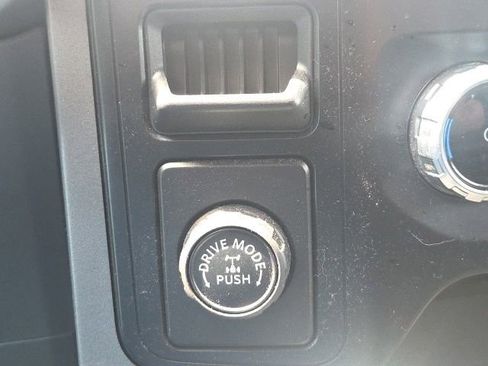 Used 2023 Ford F150 XLT w/ Equipment Group 301A Mid RWD image 35