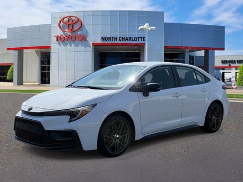 Used 2024 Toyota Corolla Sedan w/ SE Convenience Package FWD image 5