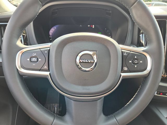 Certified 2024 Volvo XC60 T8 Core AWD/4WD image 36