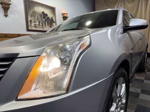 Used 2015 Cadillac SRX Performance w/ Driver Assist Package FWD image 8