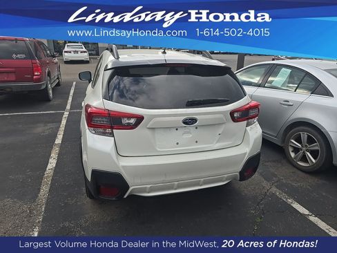 Used 2022 Subaru Crosstrek 2.0i image 3