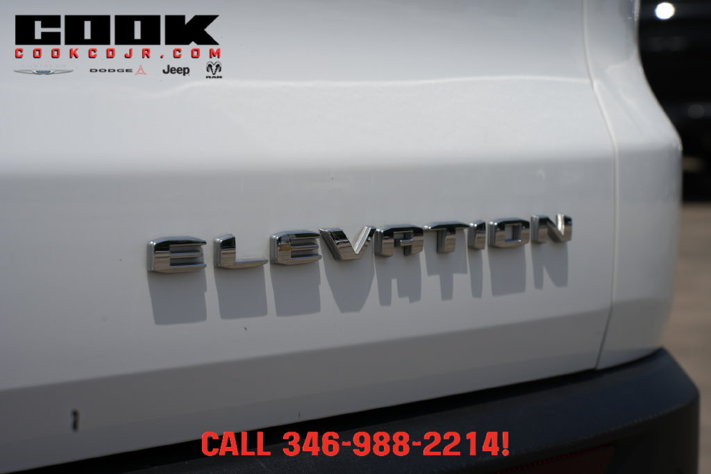 Used 2026 GMC Acadia Elevation w/ Elevation Premium Package FWD image 22