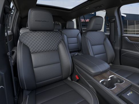 New 2026 GMC Acadia Denali w/ Super Cruise Package image 16