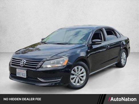 Used 2014 Volkswagen Passat 1.8T Wolfsburg Edition FWD image 1