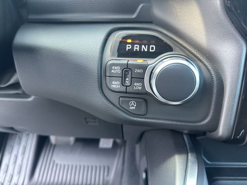 Used 2026 RAM 1500 Big Horn AWD/4WD image 17