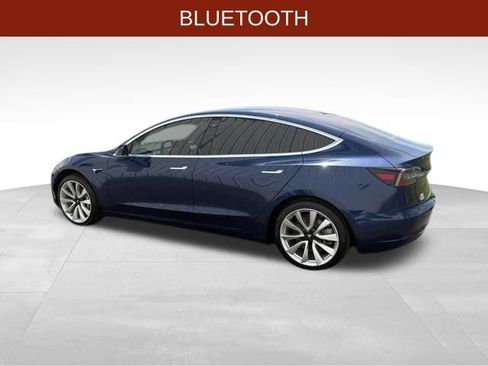 Used 2018 Tesla Model 3 Long Range RWD image 4