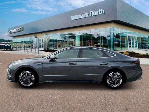 New 2026 Hyundai Sonata SEL FWD image 3