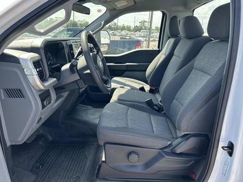Used 2025 Ford F350 XL w/ XL Chrome Package image 19