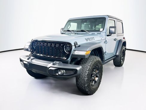 Used 2024 Jeep Wrangler Sport AWD/4WD image 3