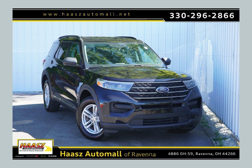 Used 2022 Ford Explorer XLT AWD/4WD image 1