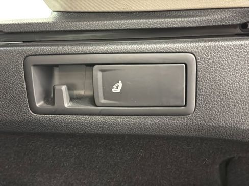 Used 2018 Volkswagen Golf SEL FWD image 28