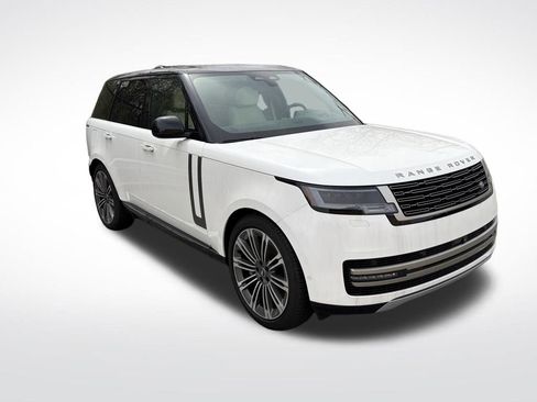 New 2025 Land Rover Range Rover SE AWD/4WD image 3