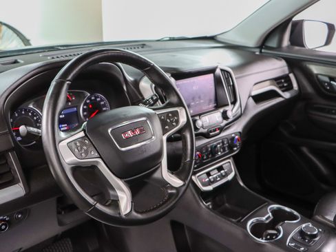 Used 2024 GMC Terrain SLT FWD image 22