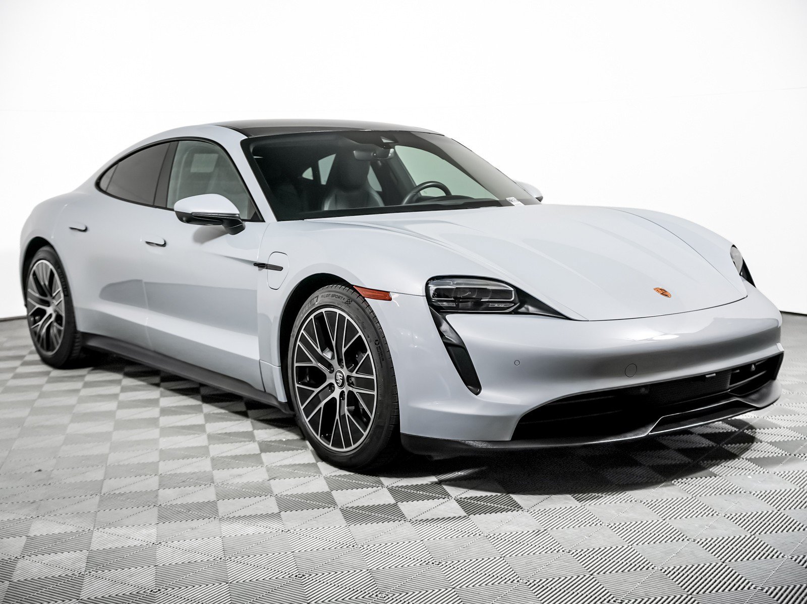 Certified 2023 Porsche Taycan RWD image 8