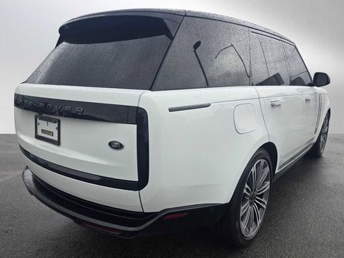 Used 2022 Land Rover Range Rover SE image 5