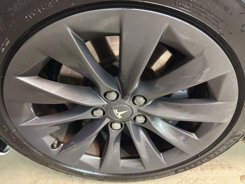 Used 2018 Tesla Model S AWD image 33