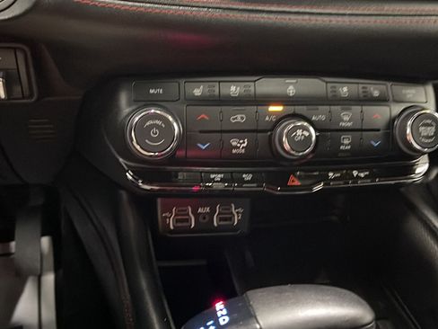 Used 2023 Dodge Durango R/T AWD/4WD image 11
