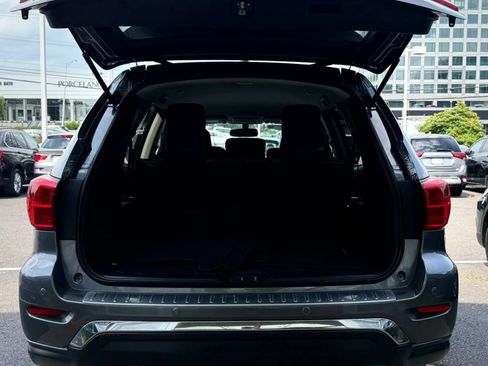Used 2018 Nissan Pathfinder SV AWD/4WD image 42