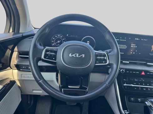 Used 2024 Kia Carnival SX FWD image 13