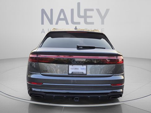 Used 2025 Audi Q8 Premium Plus w/ Premium Plus Package AWD/4WD image 4