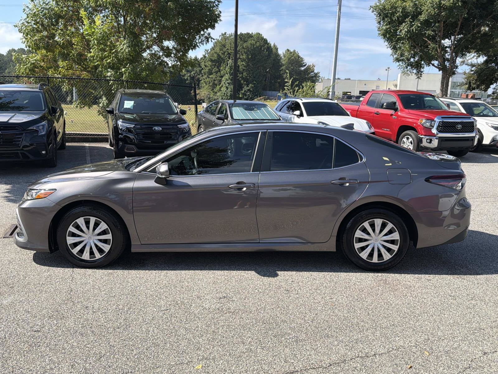 Used 2023 Toyota Camry LE FWD image 6